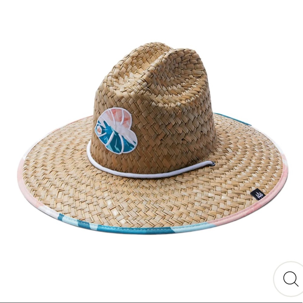 NWT Women’s Hemlock Hat Hi Tide